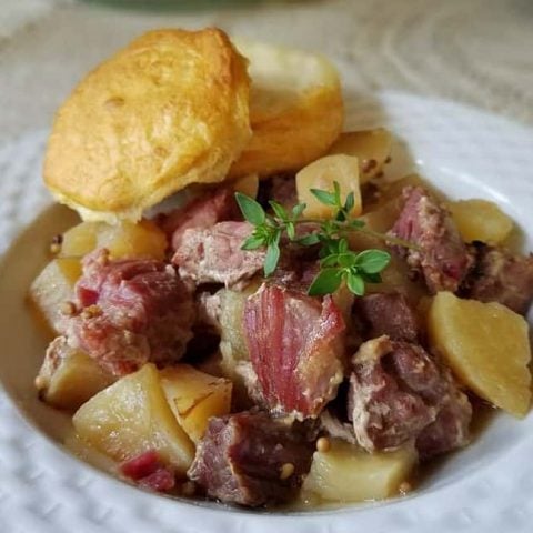 Canning Corned Beef and Potatoes-image